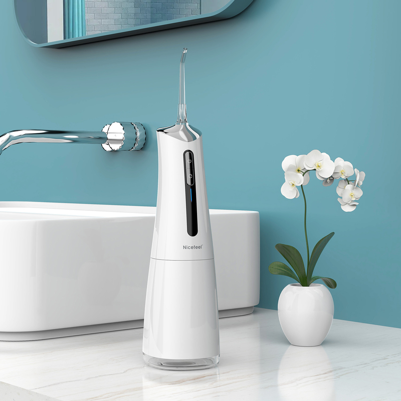 4 โหมดการทำงาน 300ml Electric Jet Flosser น้ำแบบพกพาไร้สายทำความสะอาดช่องปาก