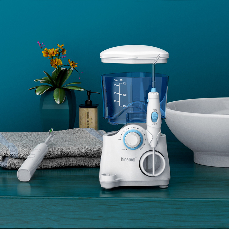 ผลิตภัณฑ์ทันตกรรม Sonic Toothbrush Water Flosser สำหรับครอบครัว 600ml สีขาว OEM ABS Tank