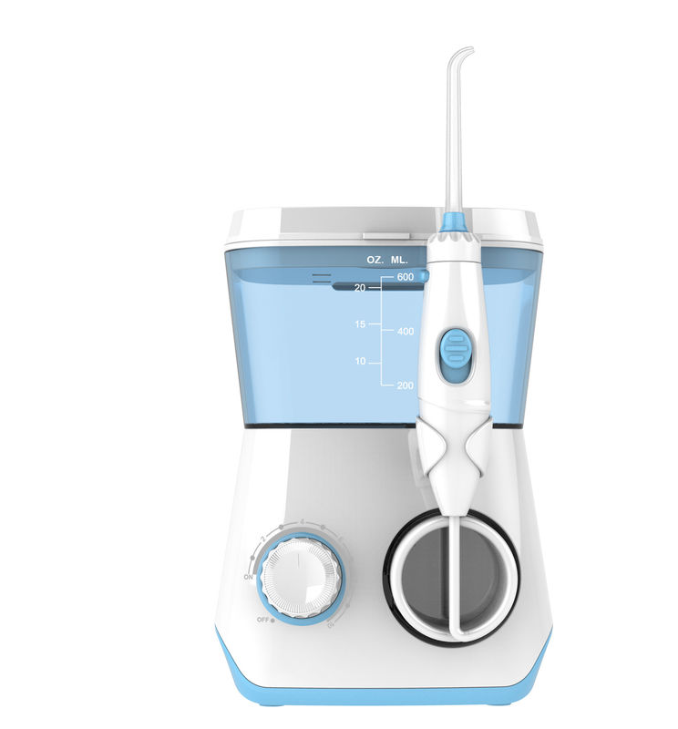 หัวฉีด 7pcs Nicefeel Oral Irrigator สำหรับการดูแลช่องปากด้วยถังเก็บน้ำ 600ml