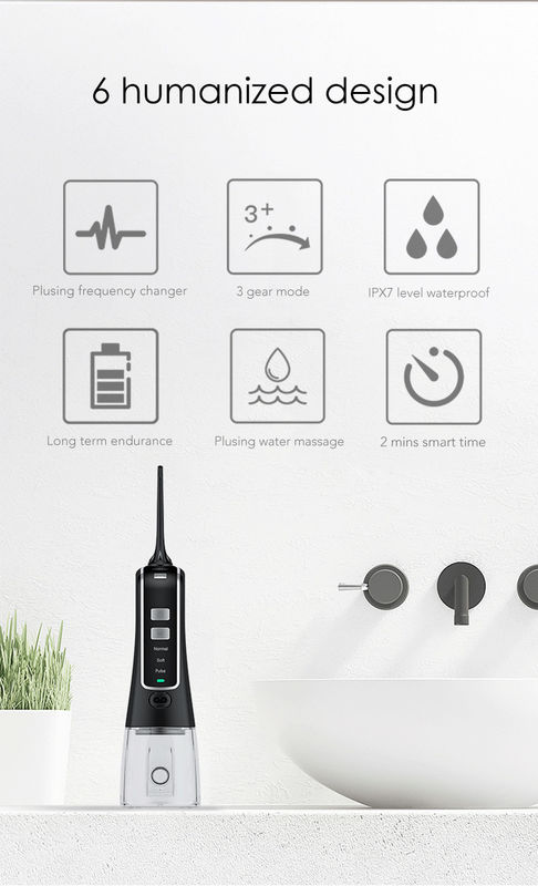 Waterproof IPX7 Shower Water Flosser เครื่องชลประทานในช่องปากไร้สาย 300ml Water Tank