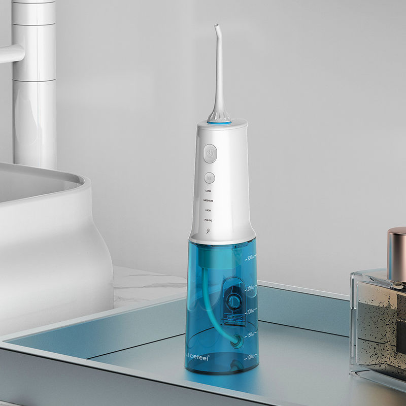 Flosser พลังงานไฟฟ้าที่ดีที่สุดสำหรับการเดินทาง Nicefeel Water Flosser ไร้สาย IPX7 1900 mAh Battery